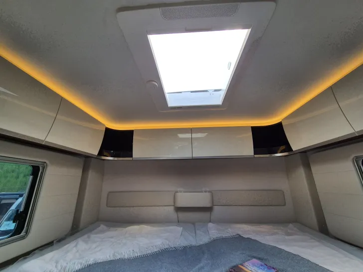 Fahrzeugbild Concorde Carver 850 LI GSR II *Dieselheizung*Gas-Frei* #38