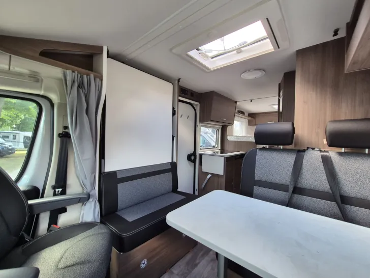 Fahrzeugbild Carado V347 *Automatik*Clever-Lift-Bett* #16
