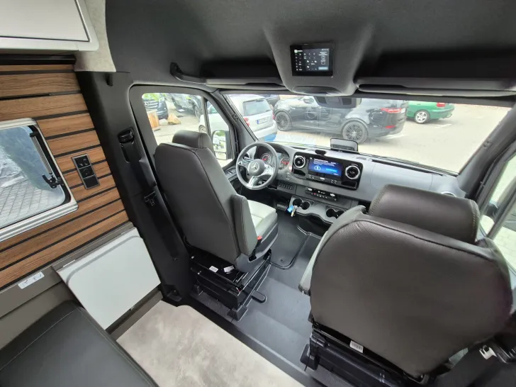 Fahrzeugbild Hymer Grand Canyon S *CrossOver*Allrad*190PS* #8