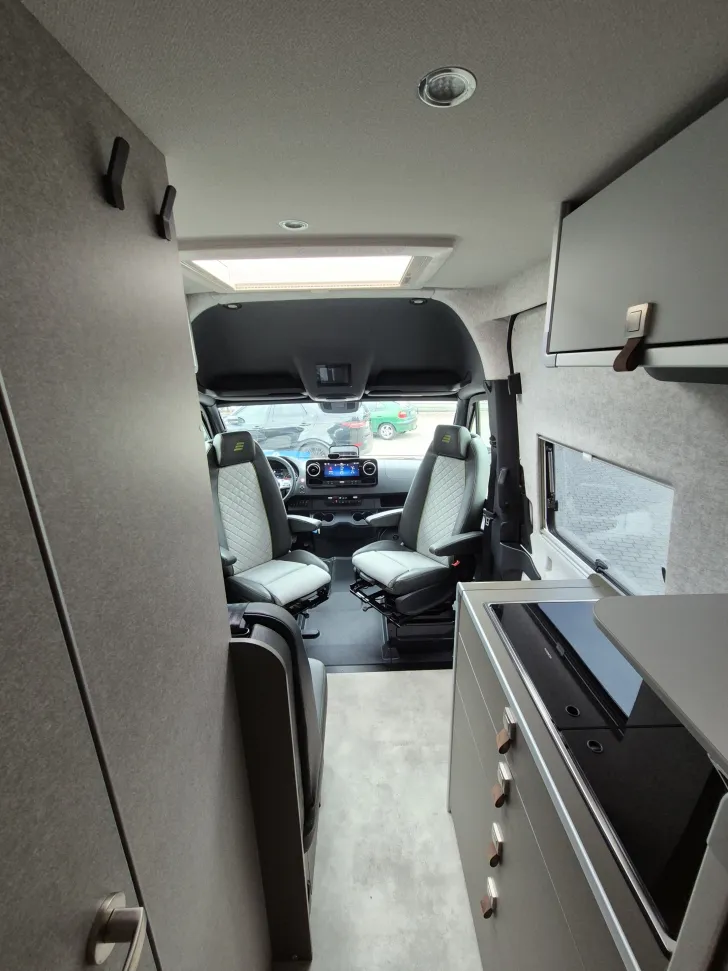 Fahrzeugbild Hymer Grand Canyon S *CrossOver*Allrad*190PS* #28