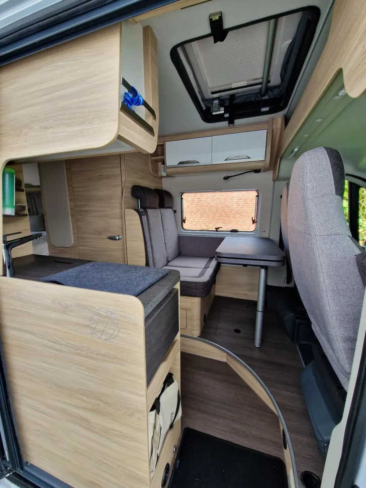 Fahrzeugbild Knaus BoxLife Pro 600 STREET (Peugeot) 60 Years mit Aufstelldach – Top ausge #3