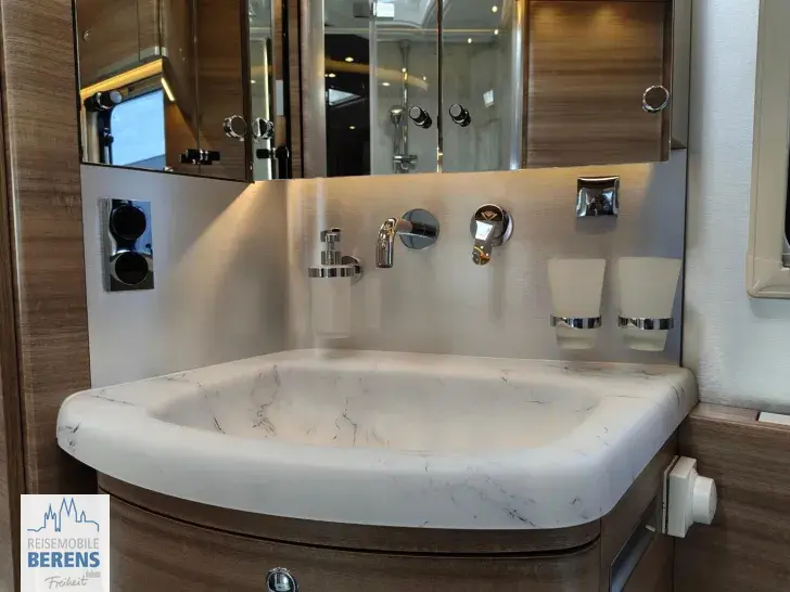 Fahrzeugbild Concorde Charisma 860 LI GSR II #24