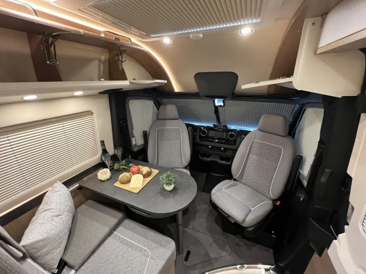 Fahrzeugbild Malibu Genius 641 LE Mercedes (777) #14