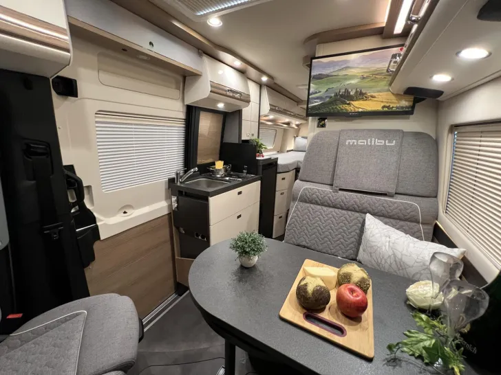 Fahrzeugbild Malibu Genius 641 LE Mercedes (777) #15