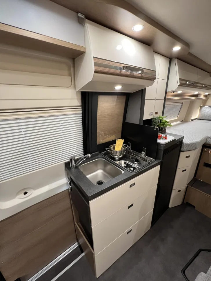 Fahrzeugbild Malibu Genius 641 LE Mercedes (777) #19