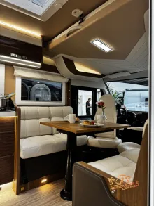 Fahrzeugbild Mobilvetta K-Yacht 86 Tekno Line 180PS #11
