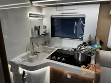 Fahrzeugbild Mobilvetta K-Yacht 86 Tekno Line 180PS #16