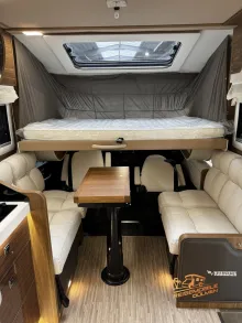 Fahrzeugbild Mobilvetta K-Yacht 86 Tekno Line 180PS #23