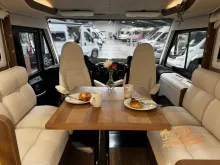 Fahrzeugbild Mobilvetta K-Yacht 86 Tekno Line 180PS #25