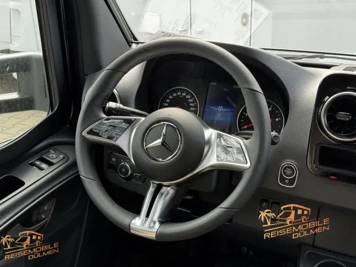 Fahrzeugbild Eura Mobil Profila T 726 EF #30