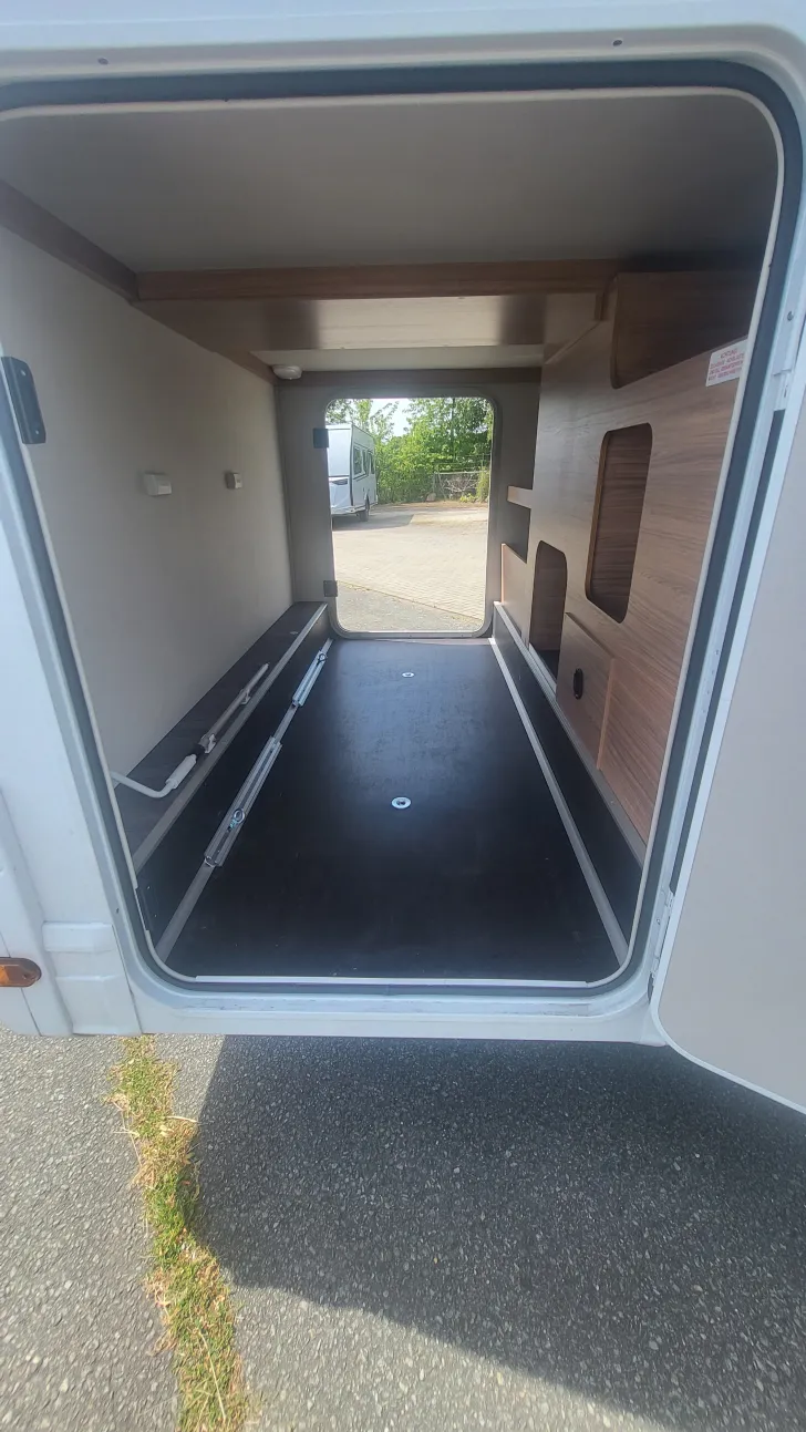 Fahrzeugbild Weinsberg CaraSuite 650 MEG EDITION [SPICY] TV/LTE Antenne #21