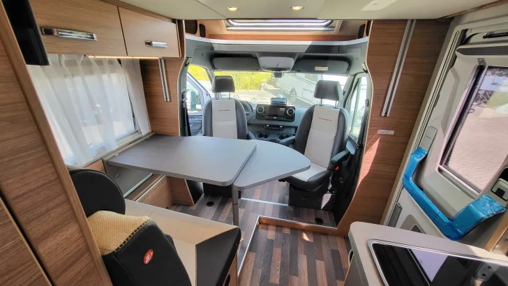 Weitere Sitzgruppe Weinsberg CaraCompact 640 MEG Suite EDITION [PEPPER] Hot Pepper & Licht Paket