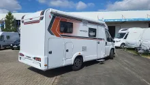 Schräg Hinten Weinsberg CaraCompact 600 MEG EDITION [PEPPER] Automatik/140 PS