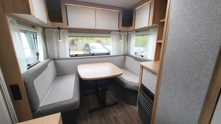 Weitere Sitzgruppe Knaus Sport 460 EU Mover/Markise