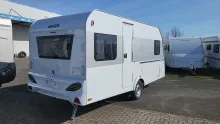 Schräg Hinten Knaus Sport 450 FU Mover/Markise