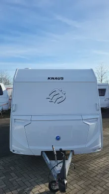 Frontal Vorne Knaus Sport 450 FU Mover/Markise
