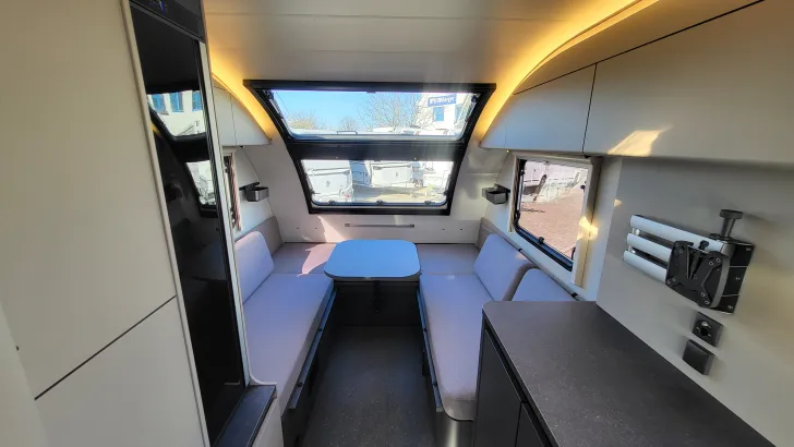 Sitzgruppe Adria Action 391 LH Sports Mover/Fahrradträger