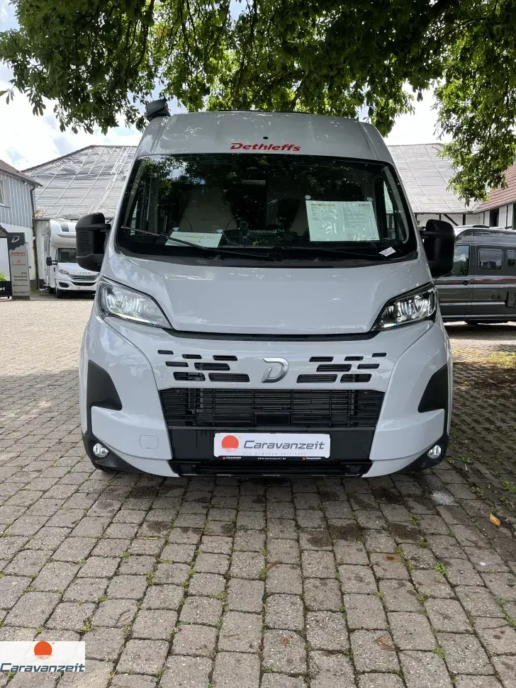 Fahrzeugbild Dethleffs Globetrail 640 HR mit Hubbett 140PS Automatik* #3