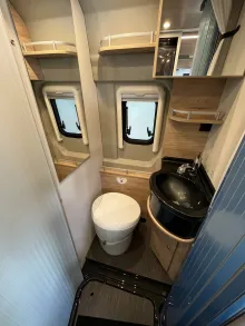 Fahrzeugbild Dethleffs Globetrail 640 HR mit Hubbett 140PS Automatik* #17