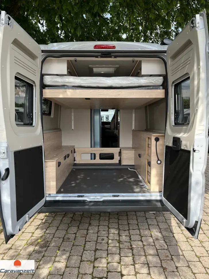 Fahrzeugbild Dethleffs Globetrail 640 HR mit Hubbett 140PS Automatik* #21