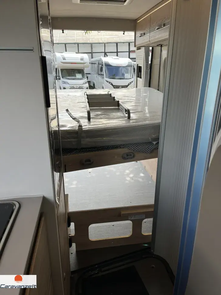 Fahrzeugbild Dethleffs Globetrail 640 HR mit Hubbett 140PS Automatik* #25