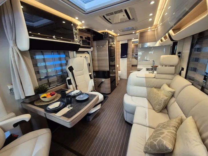 Fahrzeugbild Concorde Liner 1090 GIO Silver | BAR  | 920 Ah Lith. #23
