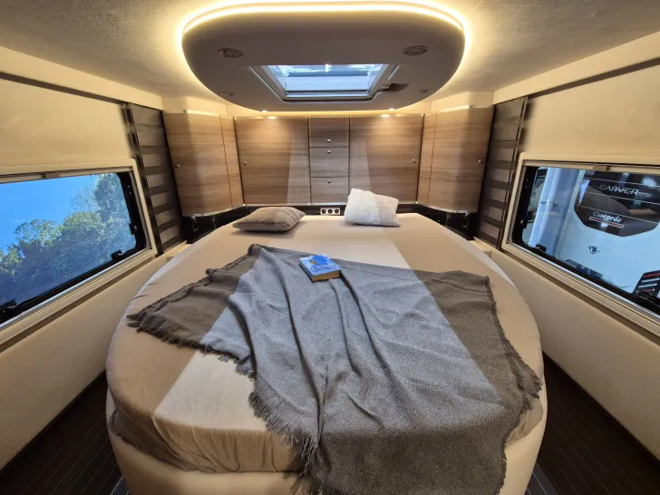 Fahrzeugbild Concorde Liner 1090 GIO Silver | BAR  | 920 Ah Lith. #36