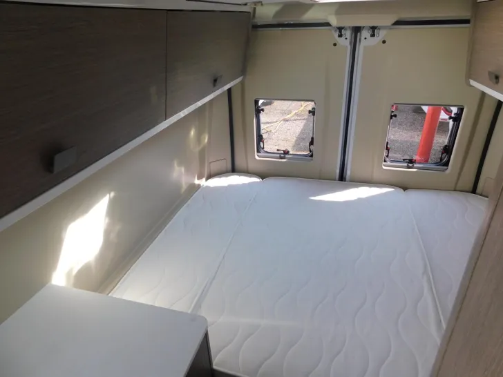 Fahrzeugbild Chausson Van 594 Markise, Navi+RFK uvm. #16
