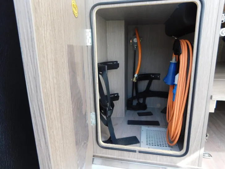 Fahrzeugbild Chausson Van 594 Markise, Navi+RFK uvm. #22