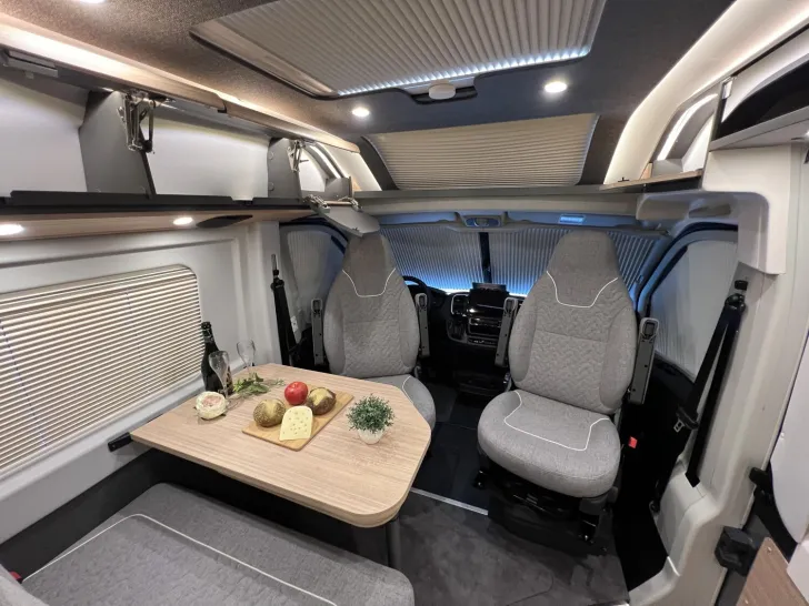 Fahrzeugbild Malibu Van charming GT skyview 640 LE Fiat (767) #15