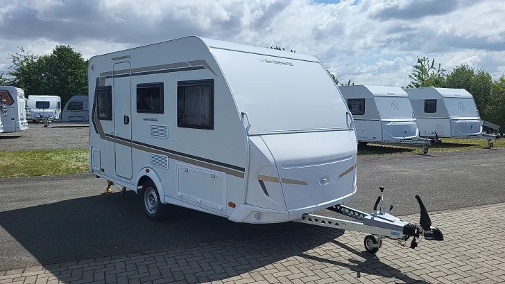 Frontal Vorne Weinsberg CaraOne 390 QD Smart/Advanced Paket