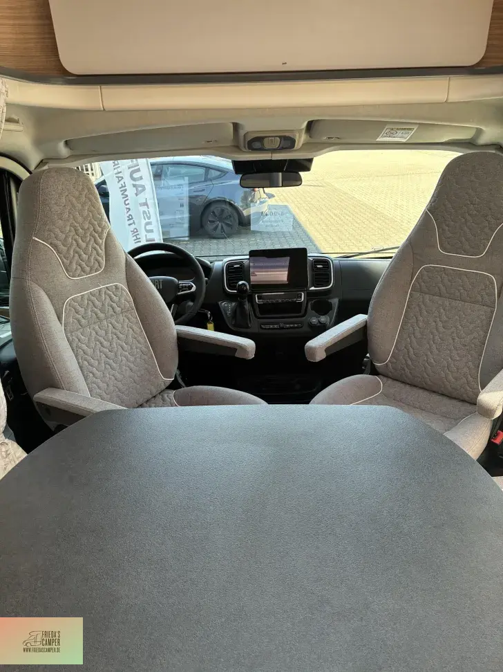 Fahrzeugbild Malibu T 430 KB LE lightweight Fiat #16