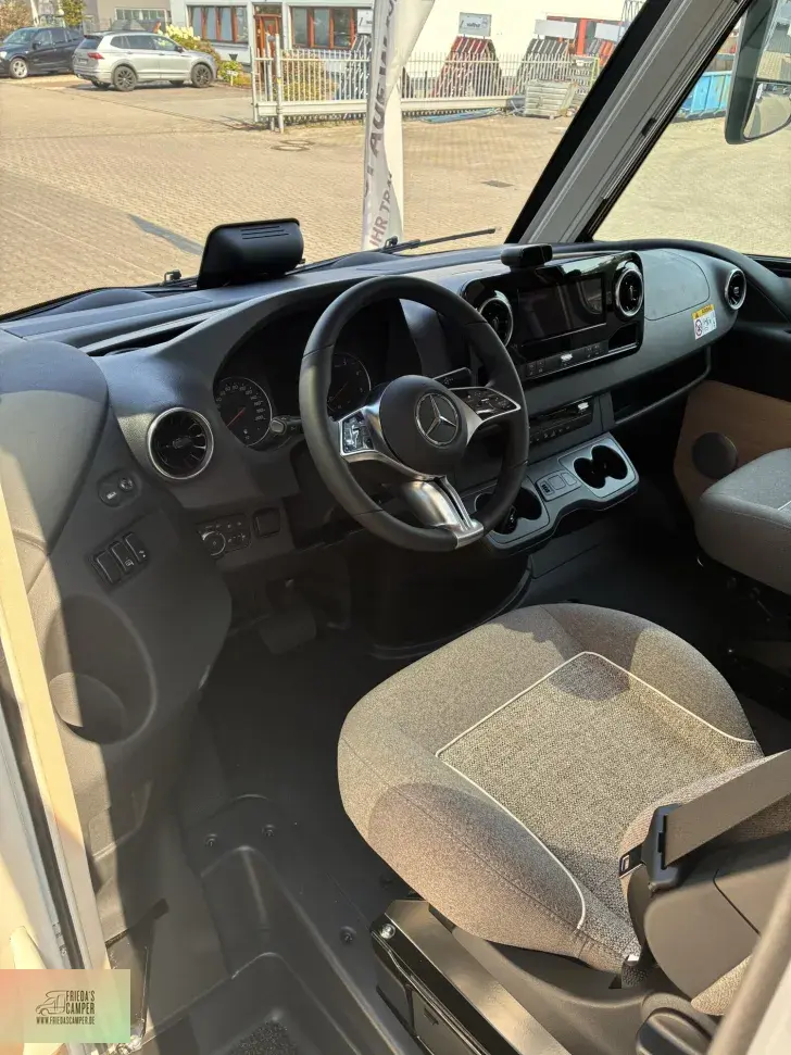 Fahrzeugbild Malibu I 450 RB LE comfort Mercedes #12