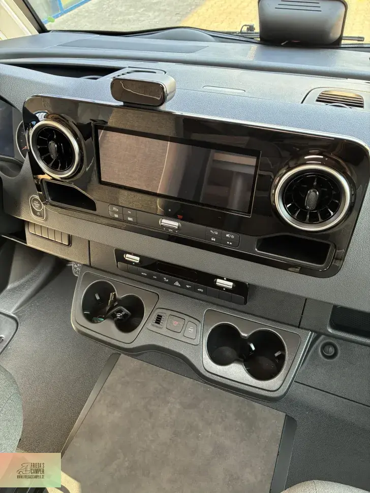 Fahrzeugbild Malibu I 450 RB LE comfort Mercedes #16