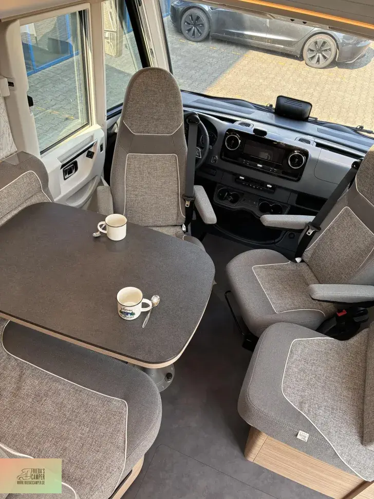 Fahrzeugbild Malibu I 450 RB LE comfort Mercedes #17