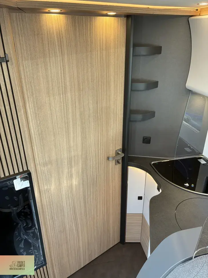 Fahrzeugbild Malibu I 450 RB LE comfort Mercedes #23