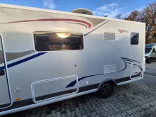 Fahrzeugbild Frankia Holiday Class 680 SD Alde,Solar,Hubst.kein Bett #9