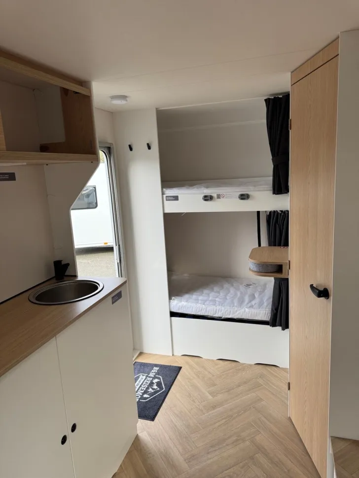 Fahrzeugbild LMC e:dero 470 K #10