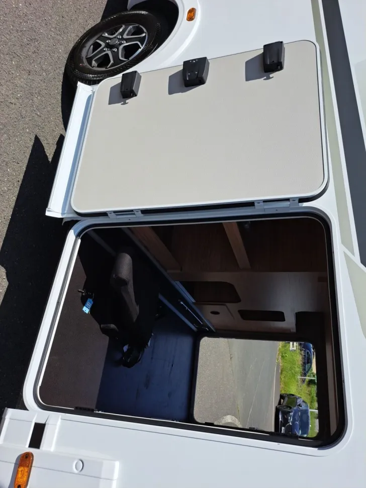 Fahrzeugbild Weinsberg CaraCore 700 MEG Light #13