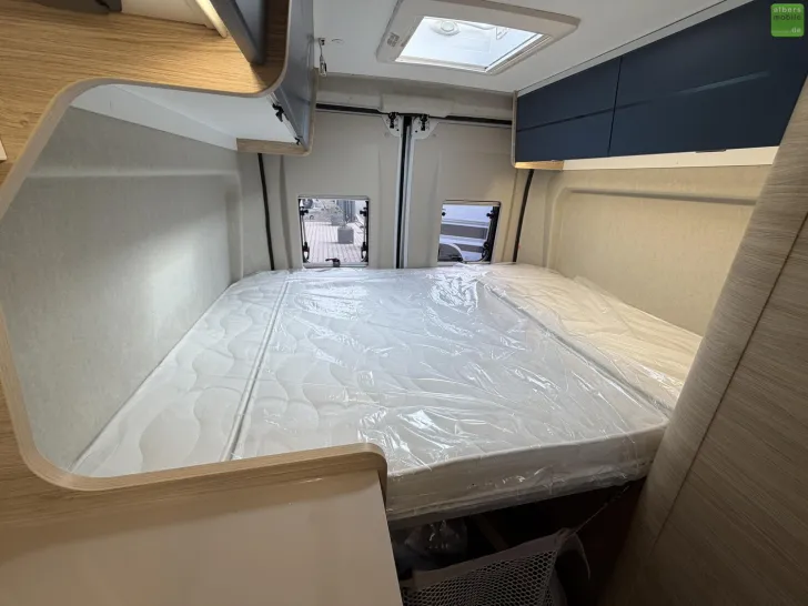 Fahrzeugbild Challenger Van Road Edition V114 200WSolar Arctic Safety 27 #19