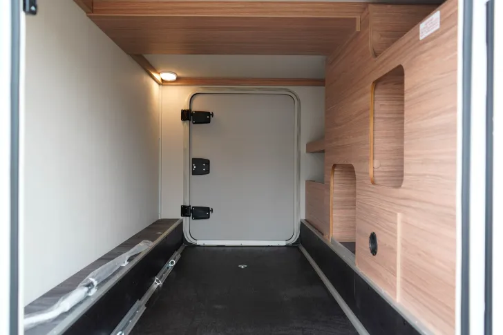 Fahrzeugbild Weinsberg CaraSuite 650 MEG EDITION [SPICY] ohne Hubbett | Care-Drive-P. #15