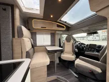 Fahrzeugbild Weinsberg CaraCompact EDITION PEPPER 600 MEG Rahmenfenster, elektr. Stufe #5