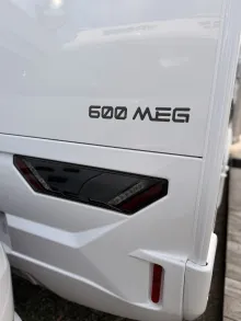 Fahrzeugbild Weinsberg CaraCompact EDITION PEPPER 600 MEG Rahmenfenster, elektr. Stufe #18