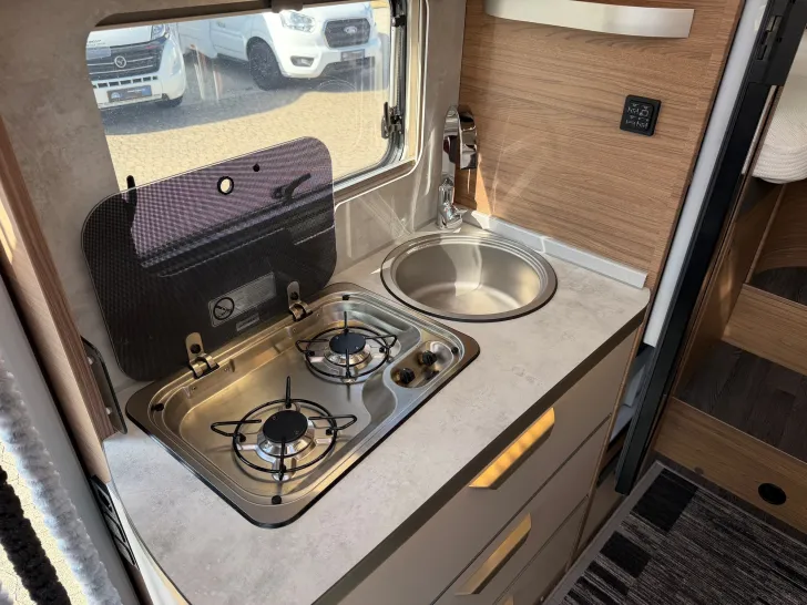 Fahrzeugbild Knaus Van Ti 640 MEG, Automatik, Borbet, SAT #20