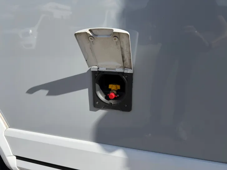 Fahrzeugbild Knaus Van Ti 640 MEG, Automatik, Borbet, SAT #22