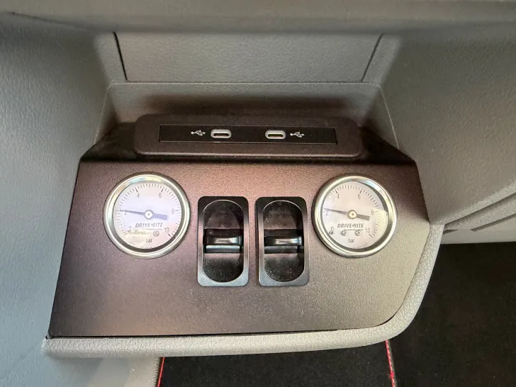 Fahrzeugbild Knaus Van Ti 640 MEG, Automatik, Borbet, SAT #29