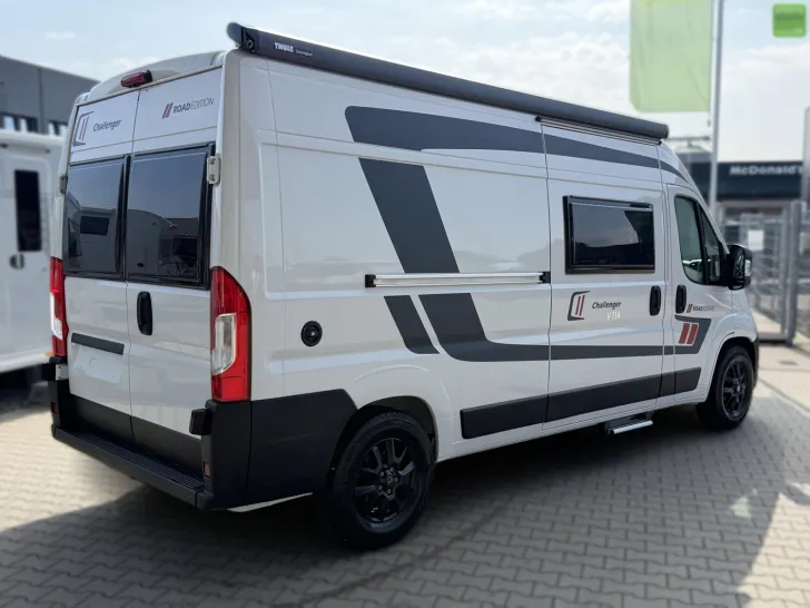 Fahrzeugbild Challenger Van Road Edition V114 200WSolar Arctic Safety 27 #4