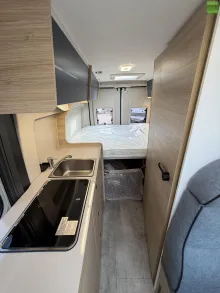 Fahrzeugbild Challenger Van Road Edition V114 200WSolar Arctic Safety 27 #17