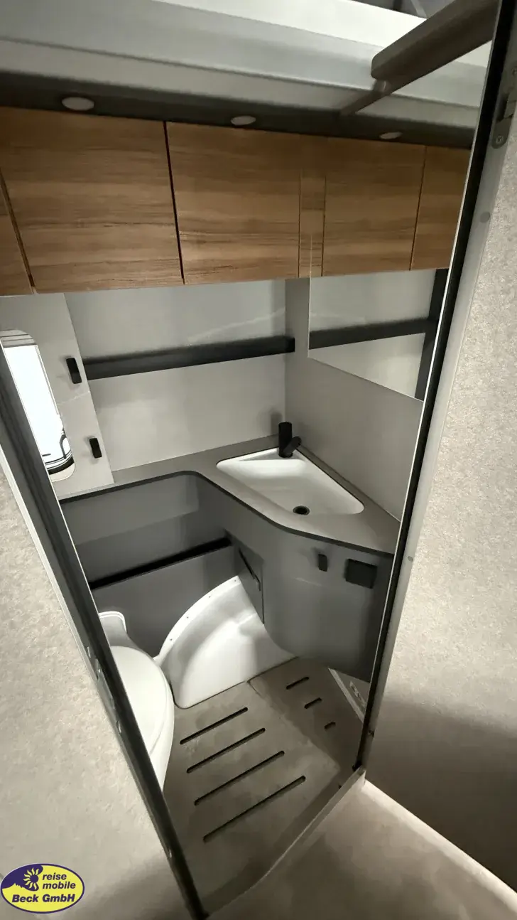 Fahrzeugbild Hymer Eriba Feeling 425 Abverkauf Ausstellungswagen 26 #12