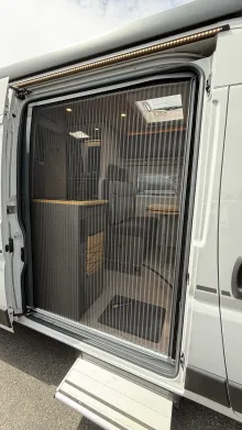 Fahrzeugbild Hymer Camper Van Redwood 601 Trail Markteinführung #11